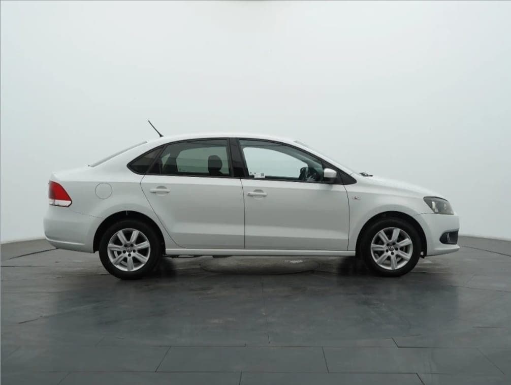 雪兰莪吉隆坡自驾租车 - Volkswagen Volkswagen Polo NB (Sedan)